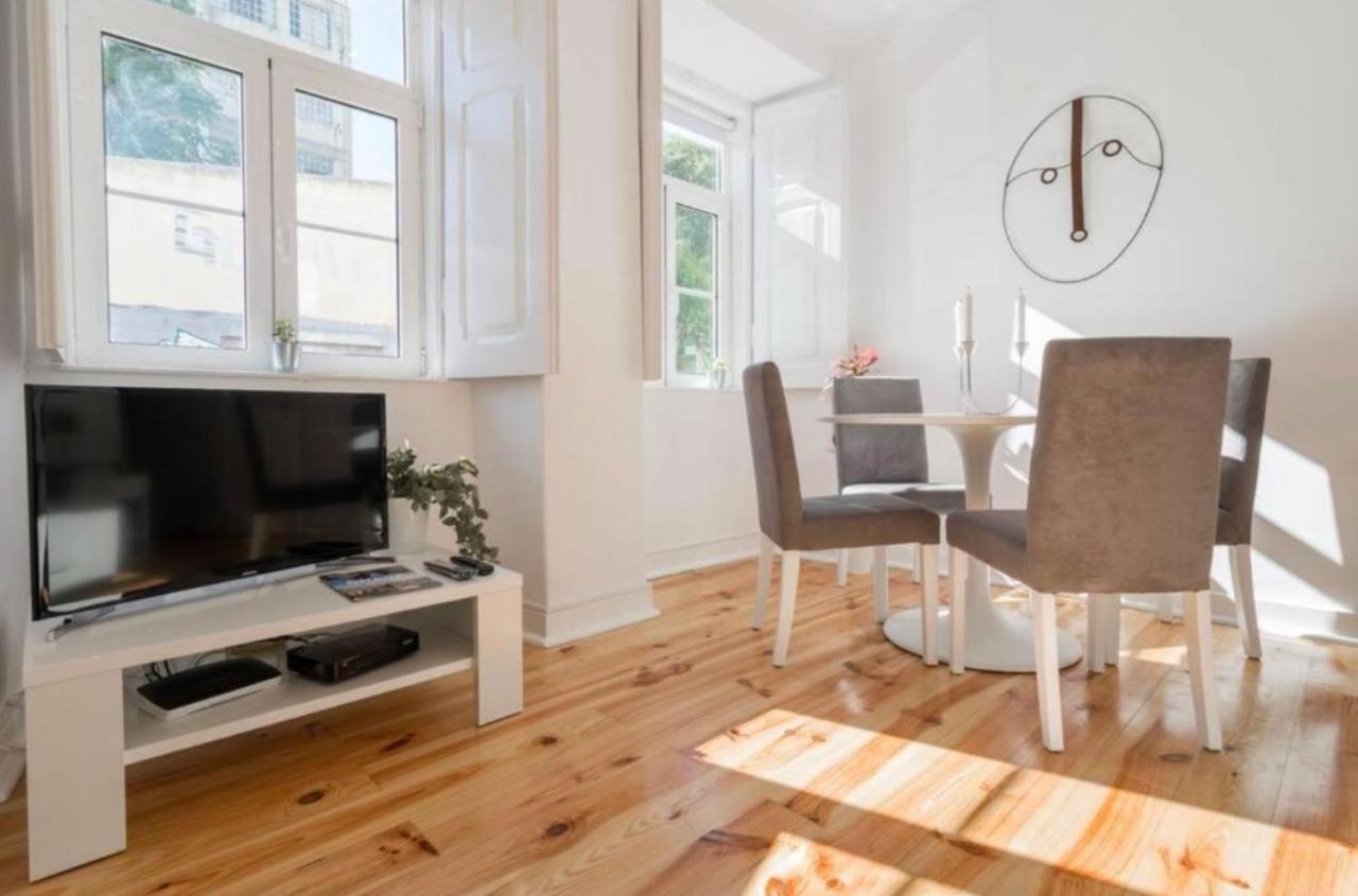 Apartment Graca With Terrace In